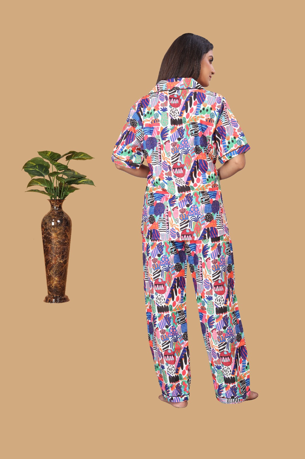 MULTICOLOR ABSTRACT PRINT NIGHT SUITE