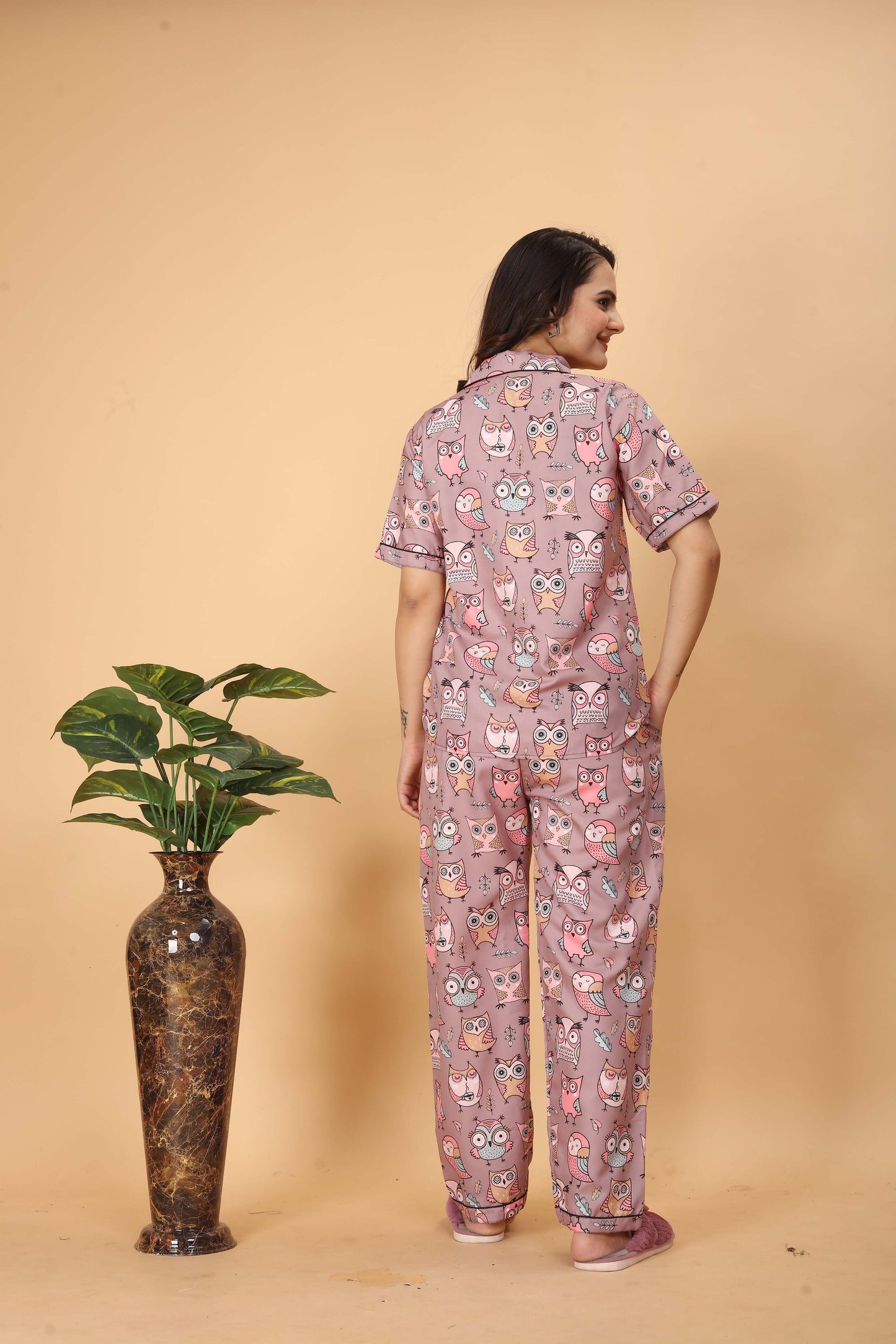 OWL PRINT NIGHT SUITE