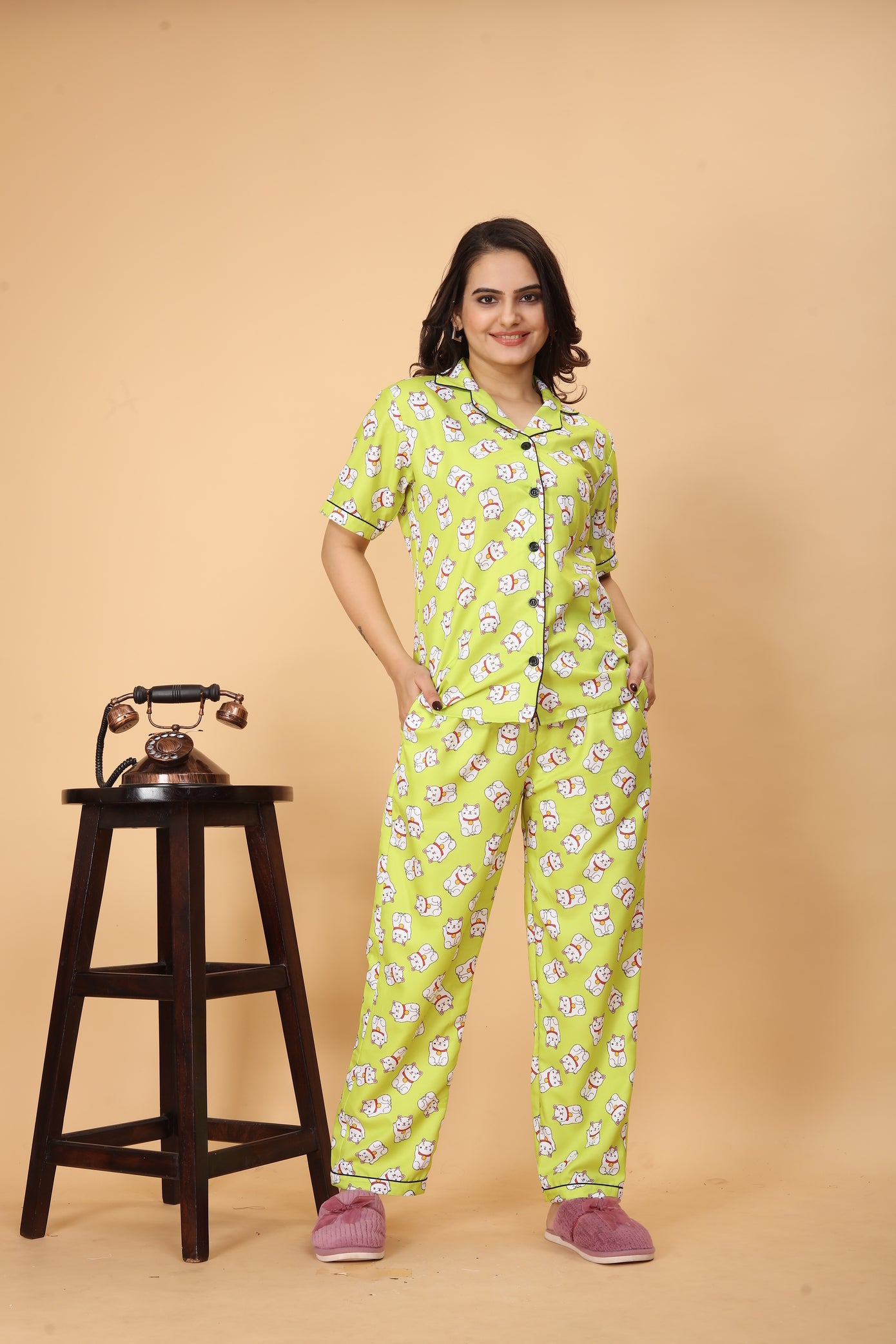 KITTY PRINT NIGHT SUITE