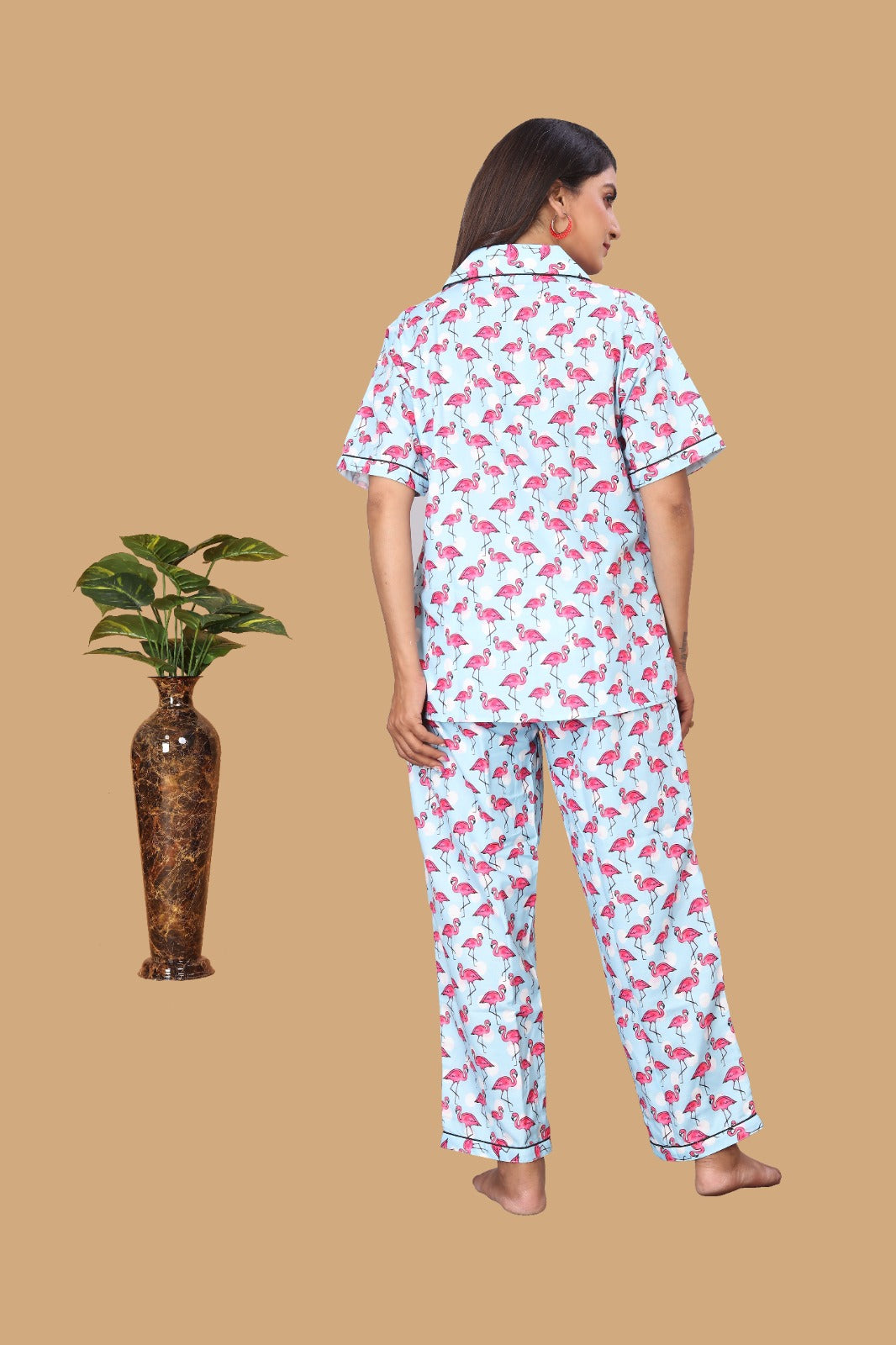 FLAMINGO PRIINTED NIGHT SUITE