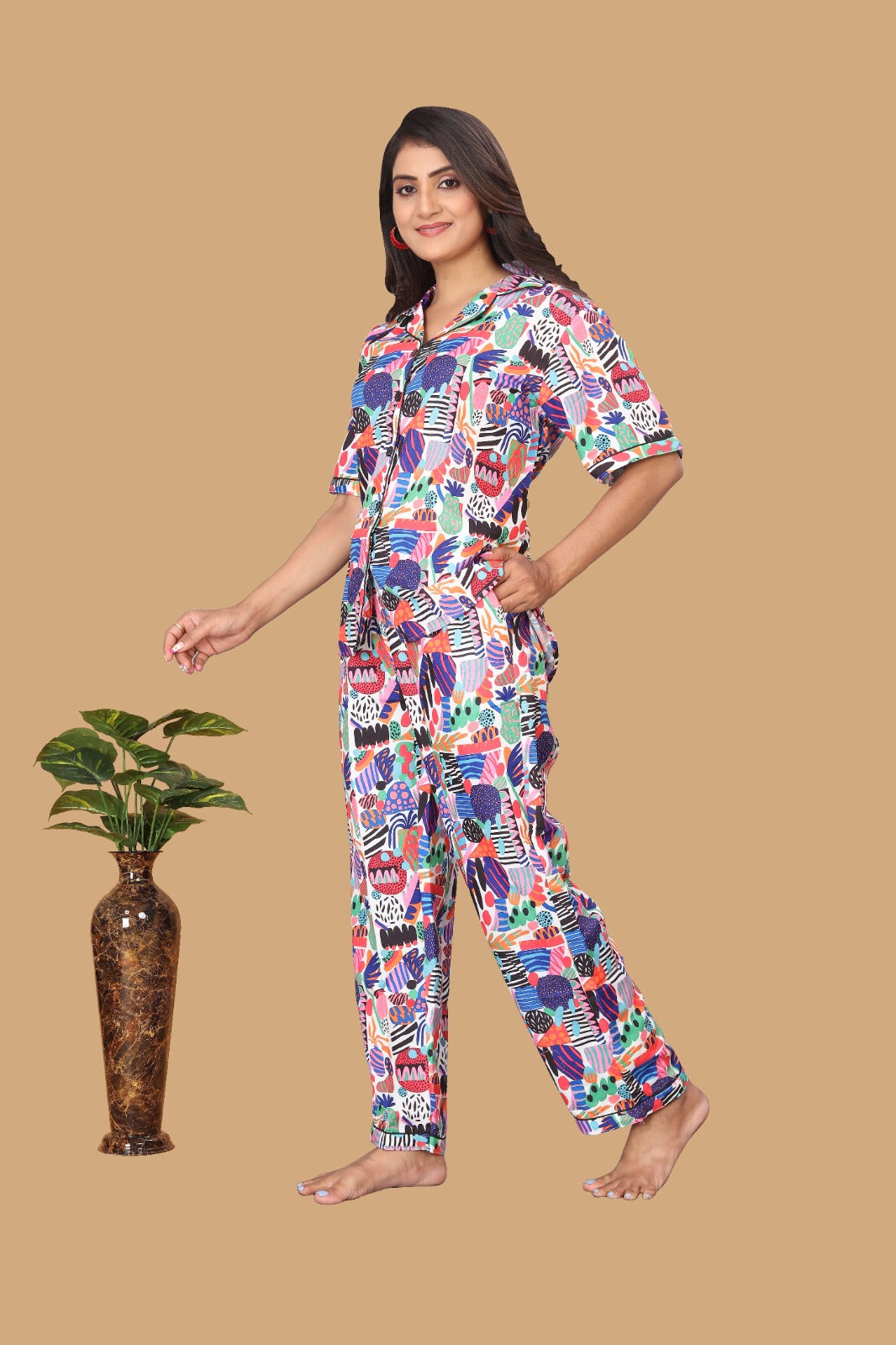 MULTICOLOR ABSTRACT PRINT NIGHT SUITE