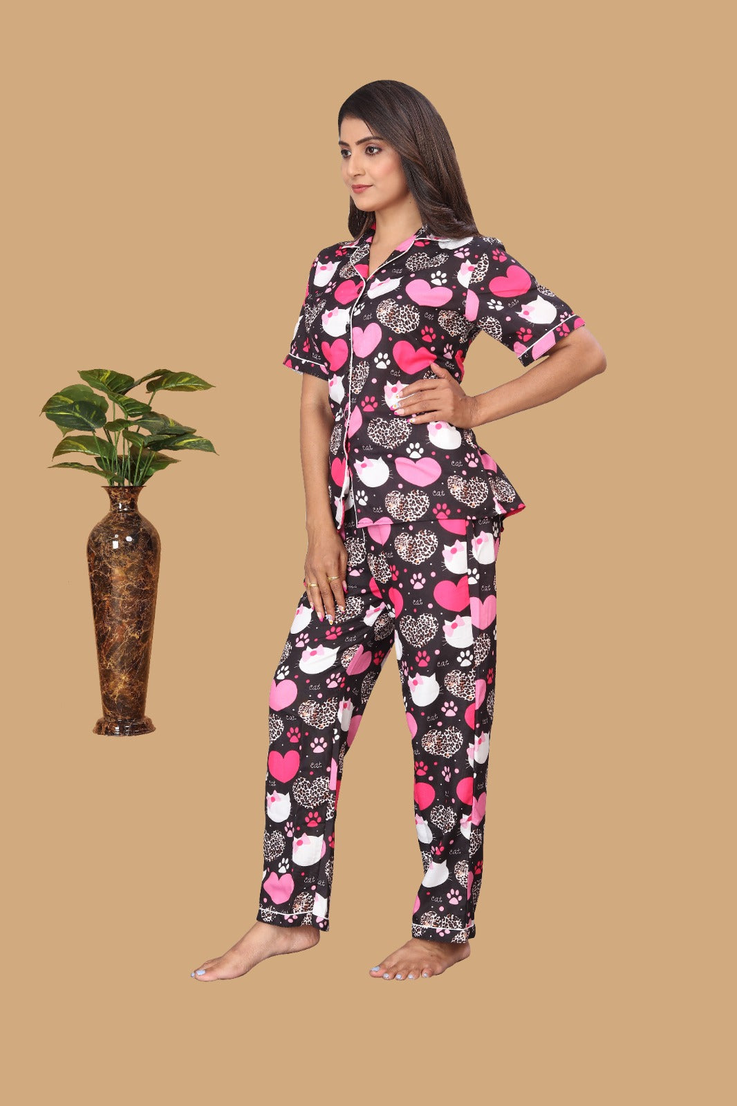 MULTICOLOR HEART PRINTED NIGHT SUITE