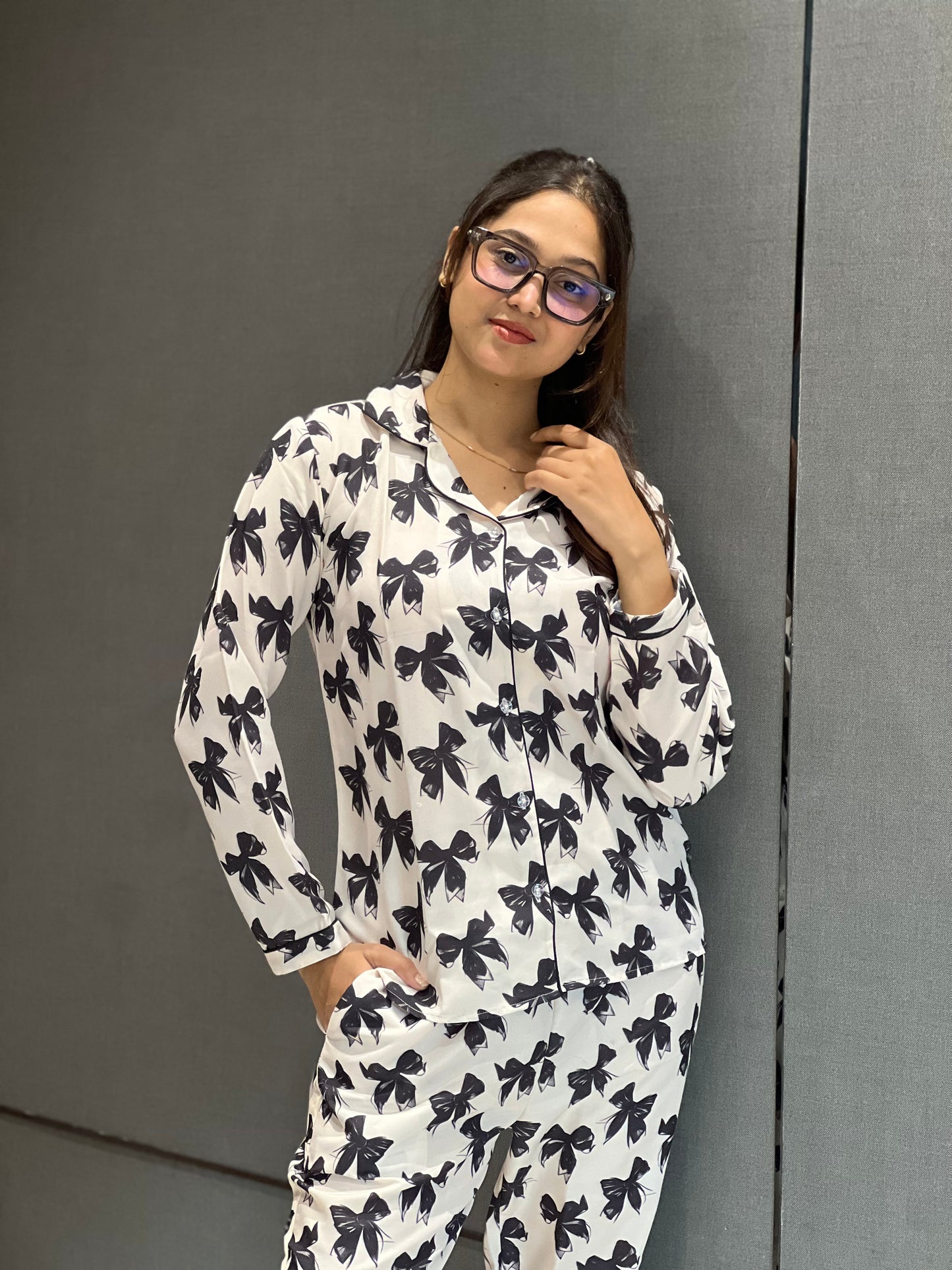 BOW PRINTED NIGHT SUITE WITH  SCRUNCHIESH